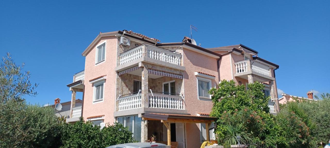 Apartments Vesna Nova Vas  Buitenkant foto